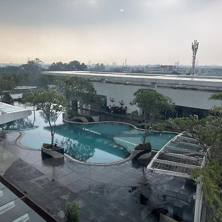 U Residence 2 Studio Apartment Pool View Tangerang Esterno foto