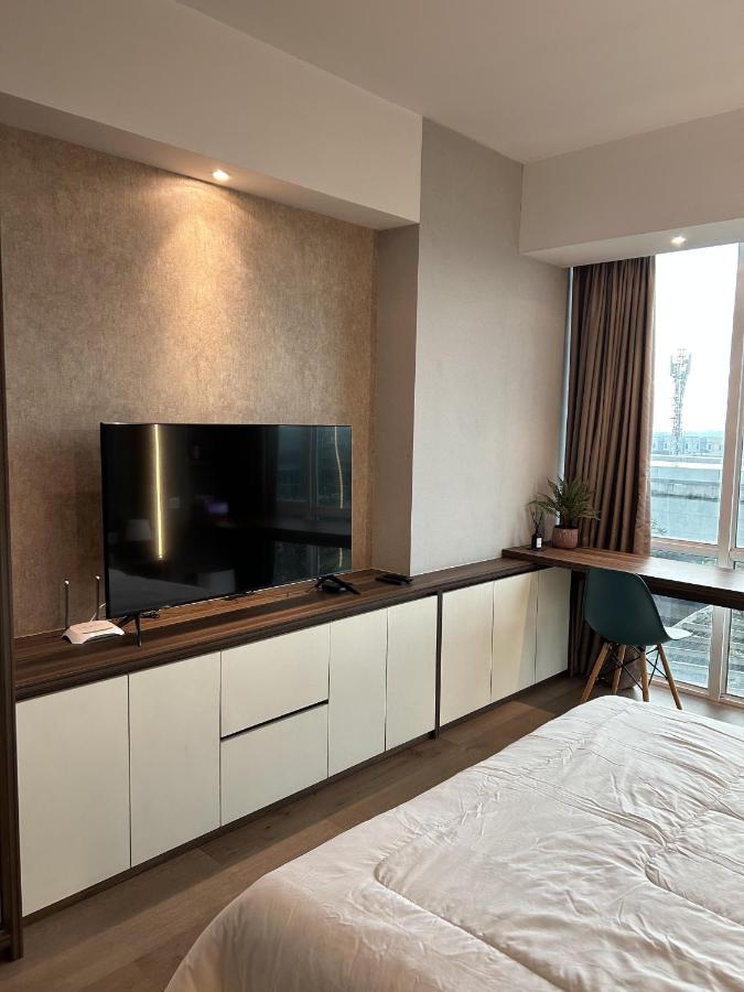 U Residence 2 Studio Apartment Pool View Tangerang Esterno foto