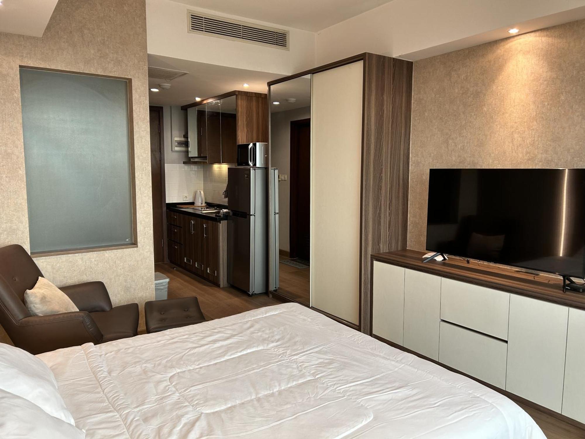 U Residence 2 Studio Apartment Pool View Tangerang Esterno foto