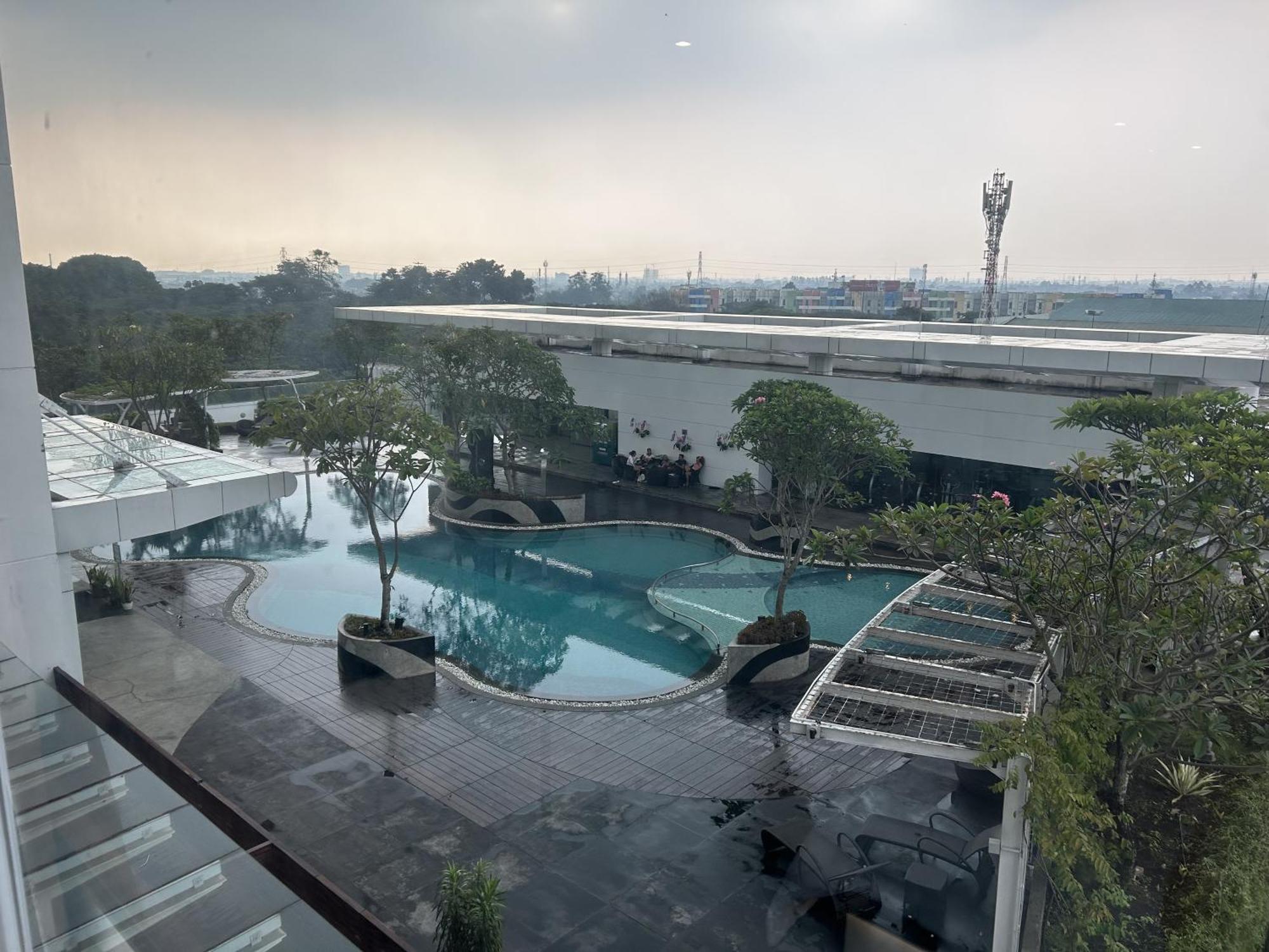 U Residence 2 Studio Apartment Pool View Tangerang Esterno foto