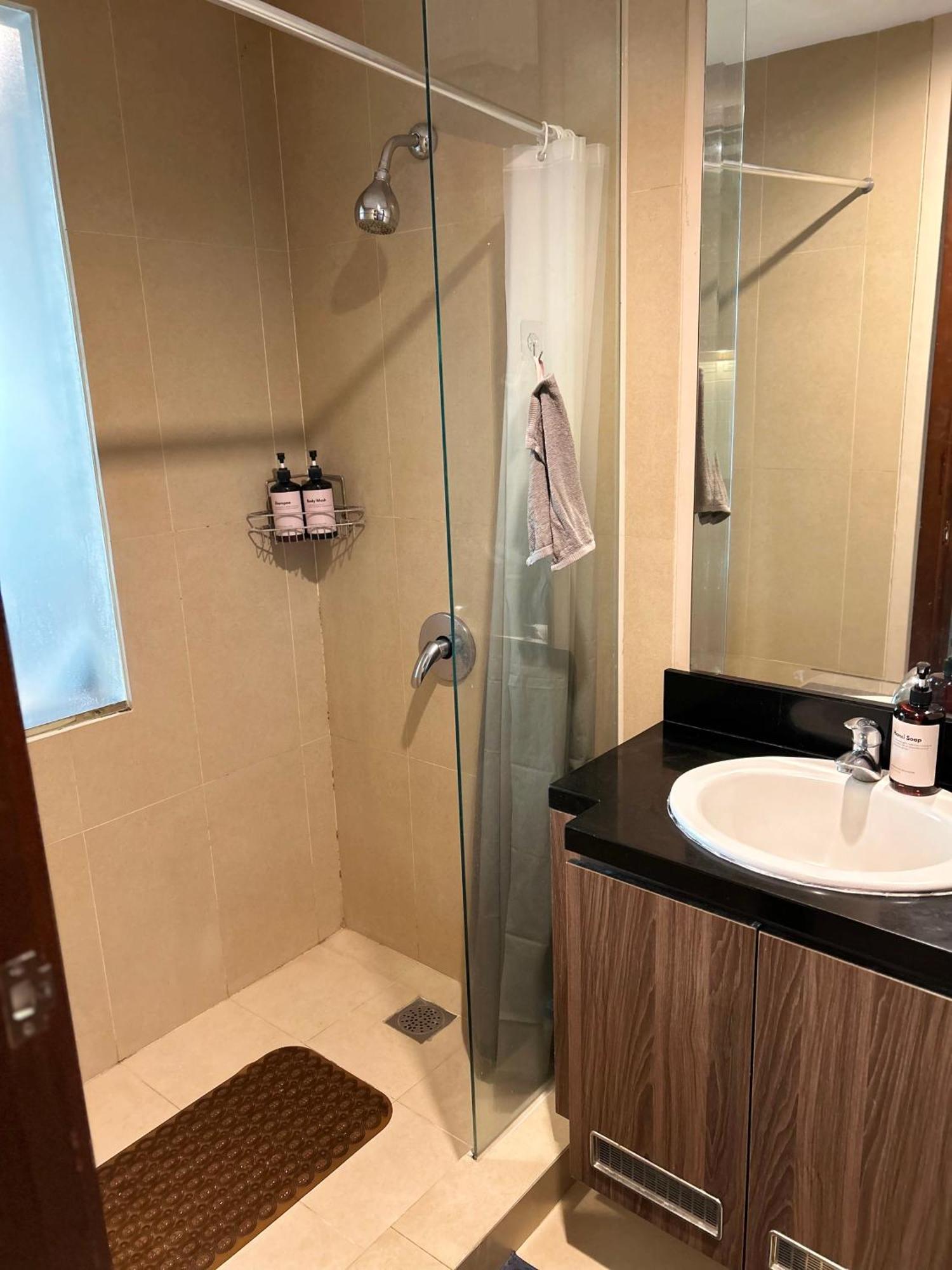 U Residence 2 Studio Apartment Pool View Tangerang Esterno foto